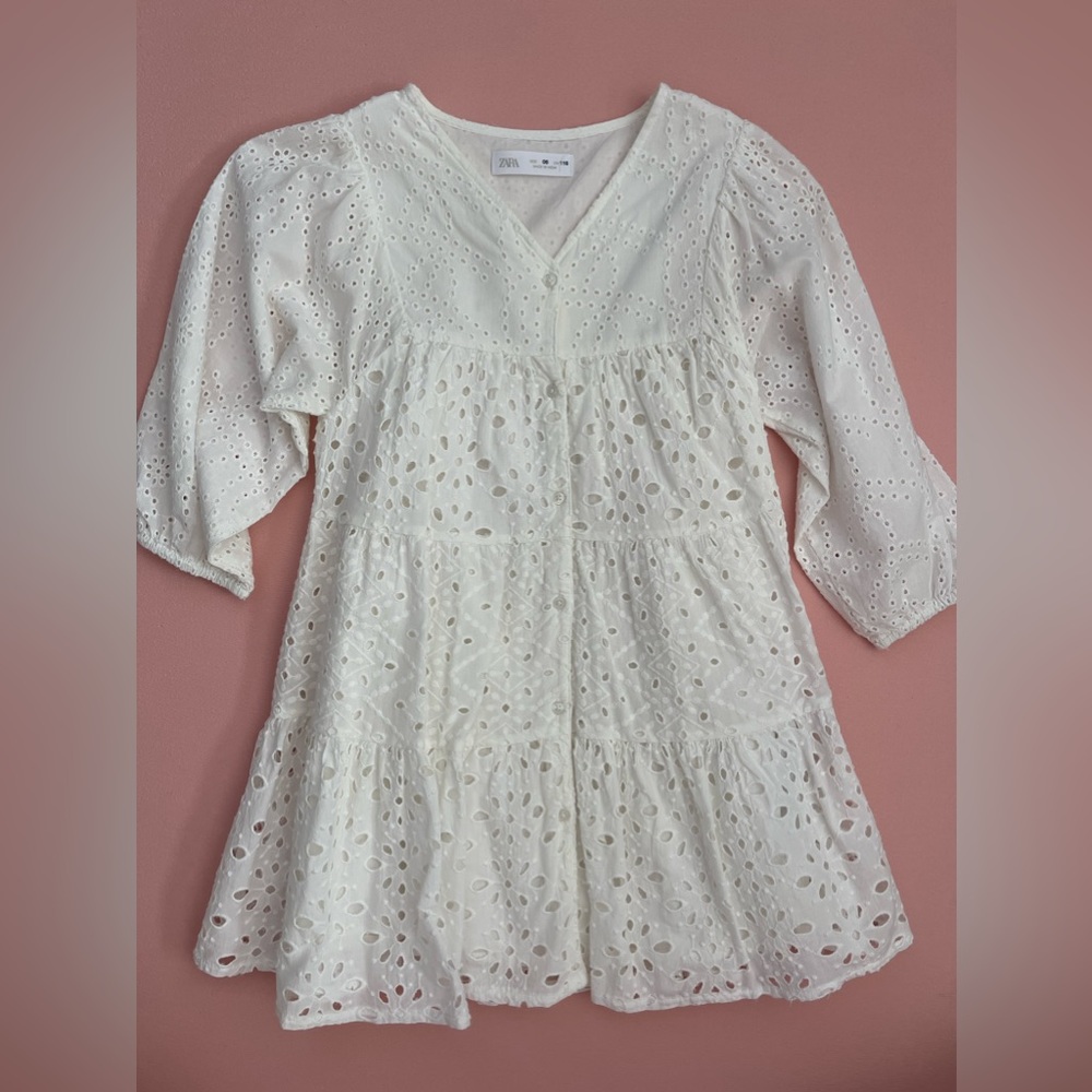 Like new Zara girls eyelet dress size 8
